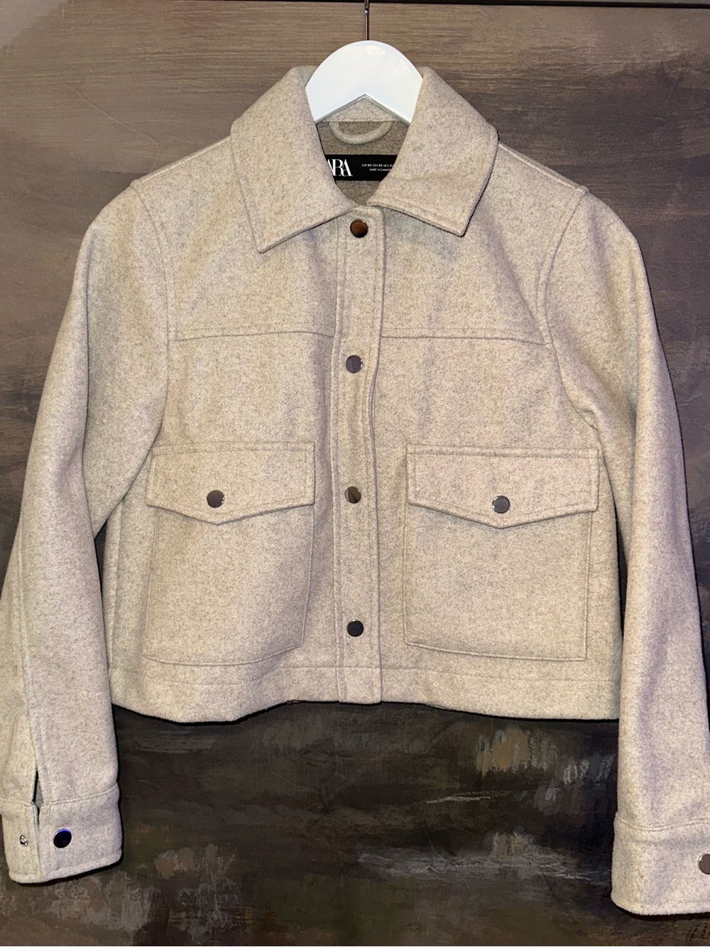 Zara Beige Cropped Overshirt Jacket XS Snap Front Utility Shacket